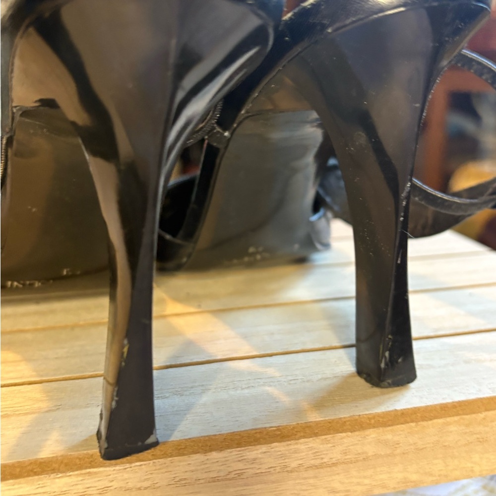 Vintage Classic Black Pointed-Toe Women's Heels - Picture 8 of 8